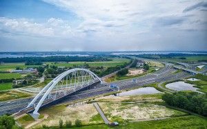 Zandhazenbrug over highway A1