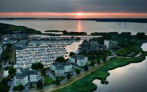 Huizen marina by drone