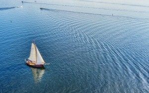 Sailing boat on lake Gooimeer