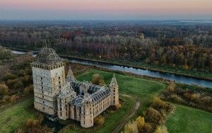 Almere Castle just after sunset