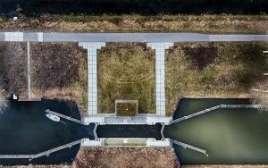 Top-down drone picture of a small lock