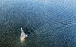 Sailing on lake Noorderplassen