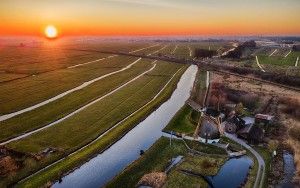 Sunset picture of windmill Meermolen de Onrust