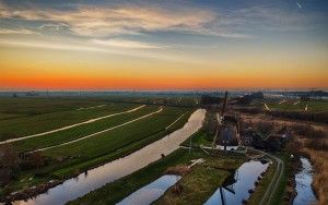 Windmill Meermolen de Onrust right after sunset