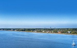 Sailing boats on lake Gooimeer