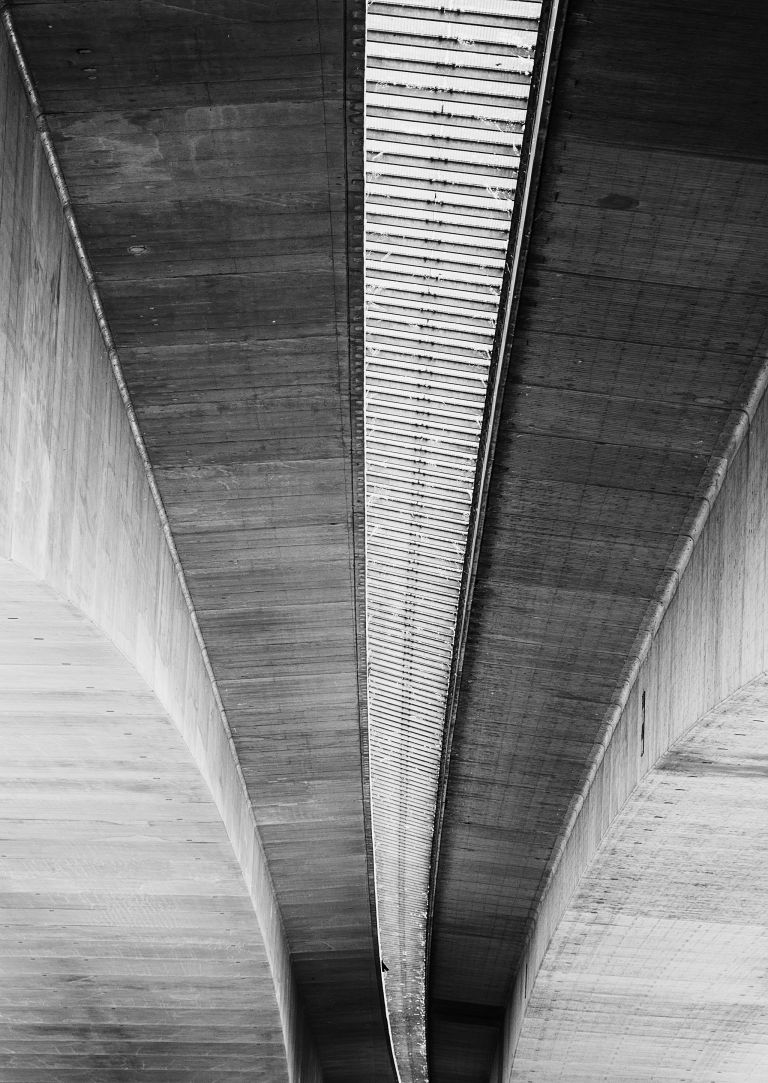 Stichtse Brug from below