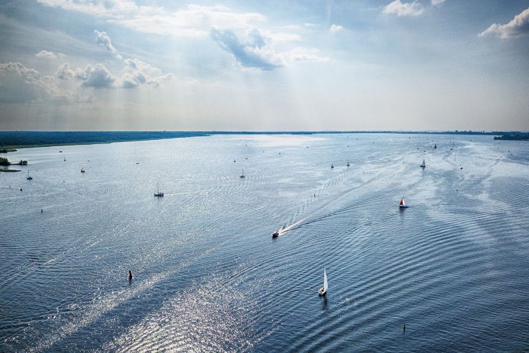 Droning over Gooimeer