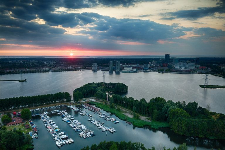 Lake Weerwater during sunset