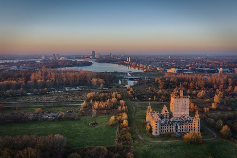 Sunset at Almere castle