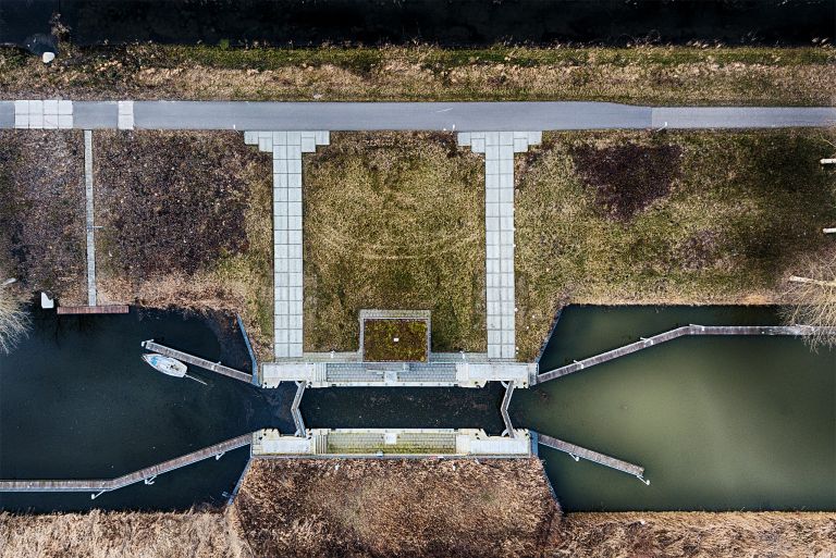 Top-down drone picture of a small lock